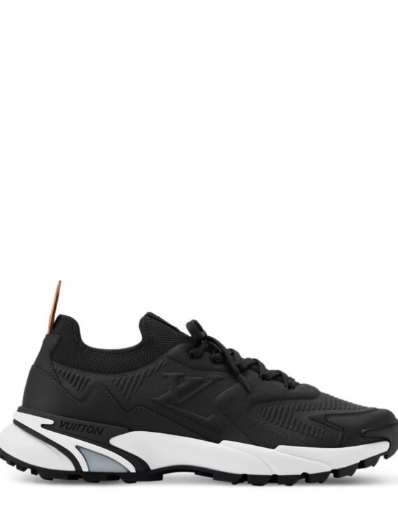 Louis Vuitton B Tatic Sneaker