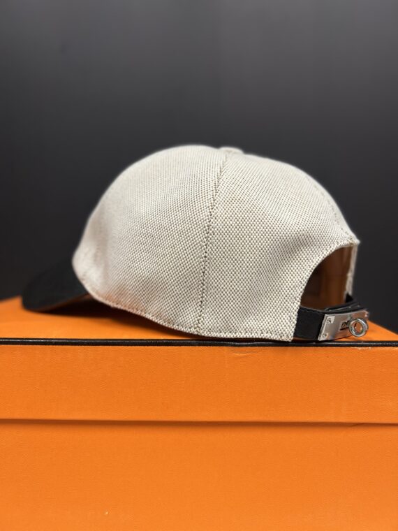 Hermes H Cap